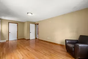 62 Brockton Ave, Brockton, MA 02302 - Photo 9
