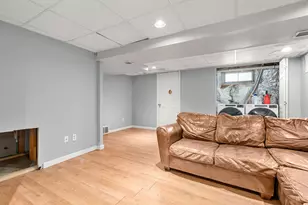 62 Brockton Ave, Brockton, MA 02302 - Photo 15