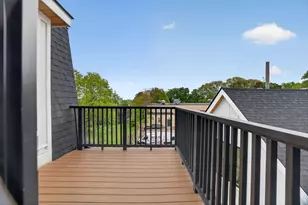 24 Spring Hill Terrace, Somerville, MA 02143 - Photo 9
