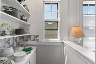 16 Leavitt St, Salem, MA 01970 - Photo 15