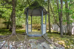 141 Westgate Rd, Wellesley, MA 02481 - Photo 35