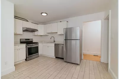 135 Safford St, Quincy, MA 02170 - Photo 11
