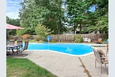 33 Margaret Rd, Taunton, MA 02718 - Photo 5
