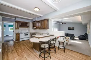 33 Margaret Rd, Taunton, MA 02718 - Photo 15