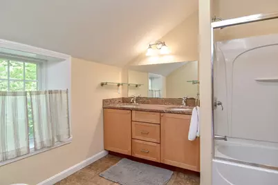 33 Grove Street, Framingham, MA 01701 - Photo 17