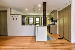33 Grove St, Framingham, MA 01701 - Photo 5