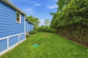 225 Riverside Dr, Dedham, MA 02026 - Photo 31
