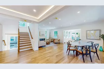 37 Oakland St, Wellesley, MA 02481 - Photo 13