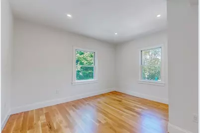 37 Oakland St, Wellesley, MA 02481 - Photo 25