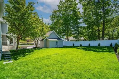 37 Oakland St, Wellesley, MA 02481 - Photo 37