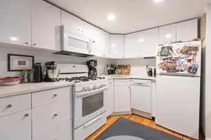 94 Appleton St, Boston, MA 02116 - Photo 3