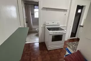 24 Cherry St, Lynn, MA 01902 - Photo 17
