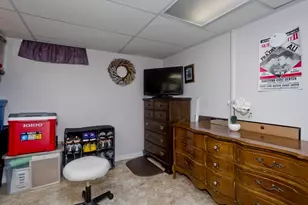 679 Parker St, Springfield, MA 01129 - Photo 39