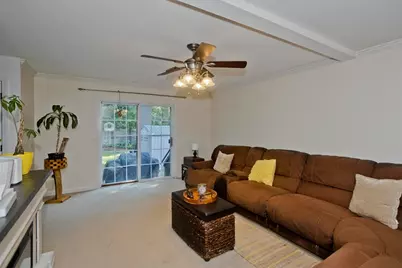 679 Parker St, Springfield, MA 01129 - Photo 13