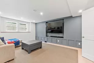 270 Elsinore St, Concord, MA 01742 - Photo 31