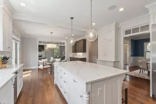 270 Elsinore St, Concord, MA 01742 - Photo 11