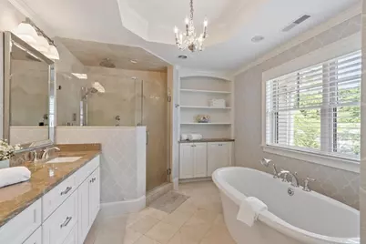 270 Elsinore St, Concord, MA 01742 - Photo 19