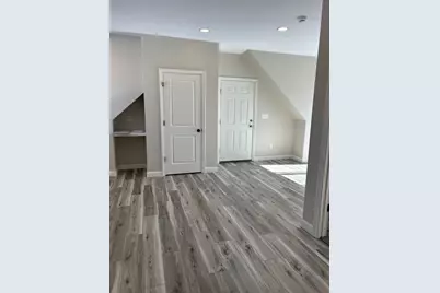 254 Commonwealth Avenue #1, Concord, MA 01742 - Photo 3