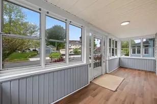 45 Bay State Rd, Worcester, MA 01606 - Photo 3