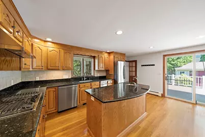 76 Shawmut St, Quincy, MA 02169 - Photo 5