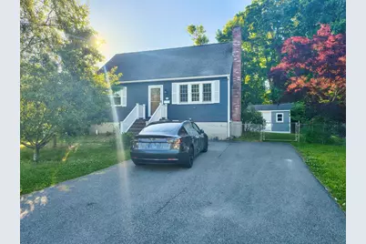257 Bishop St, Framingham, MA 01702 - Photo 1