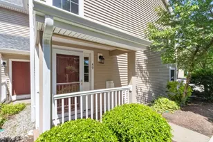 49 Bradford Commons Ln, Braintree, MA 02184 - Photo 17