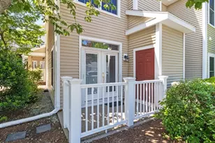 49 Bradford Commons Ln, Braintree, MA 02184 - Photo 33