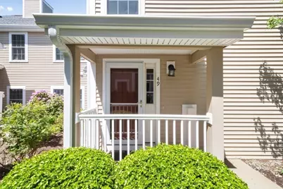 49 Bradford Commons Ln #49, Braintree, MA 02184 - Photo 3