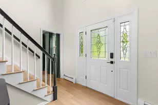 42 Brookside Dr, Uxbridge, MA 01569 - Photo 3