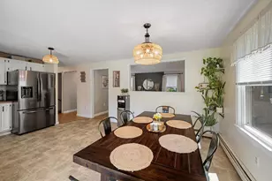 45 Flagstone Pl, Bridgewater, MA 02324 - Photo 11