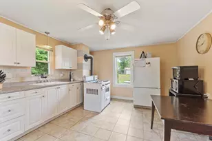 47-A&b Howe Ave, Millbury, MA 01527 - Photo 25