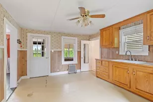 47-A&b Howe Ave, Millbury, MA 01527 - Photo 19