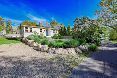 9 Quelle Lane, Marion, MA 02738 - Photo 1