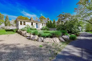9 Quelle Ln, Marion, MA 02738 - Photo 1