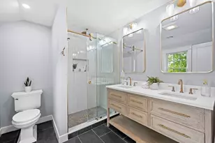 1 Stanley Ave, Newburyport, MA 01950 - Photo 21