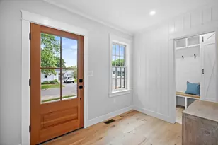 1 Stanley Ave, Newburyport, MA 01950 - Photo 9