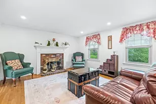 121 Mylod St, Walpole, MA 02081 - Photo 5