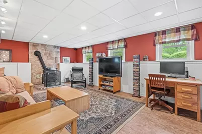 121 Mylod St, Walpole, MA 02081 - Photo 33