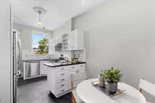 9 Verndale, Brookline, MA 02446 - Photo 13