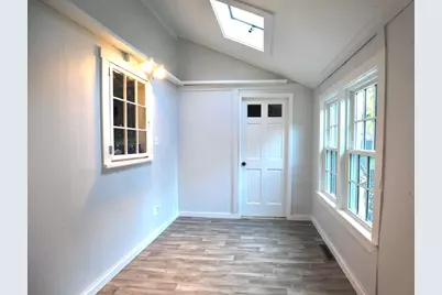 86 Taunton St, Lakeville, MA 02347 - Photo 11