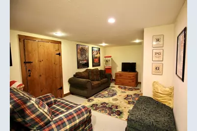 86 Taunton St, Lakeville, MA 02347 - Photo 17