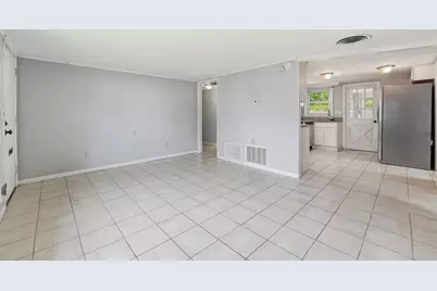 165 Hampden St, Springfield, MA 01151 - Photo 13