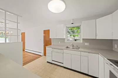 27 Cindy Ln, Braintree, MA 02184 - Photo 7