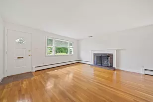 27 Cindy Ln, Braintree, MA 02184 - Photo 15