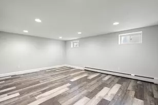 24 Bloomfield St, Quincy, MA 02171 - Photo 27