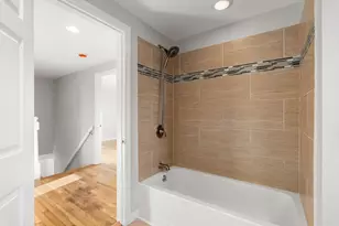 24 Bloomfield St, Quincy, MA 02171 - Photo 23