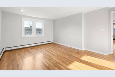 24 Bloomfield St, Quincy, MA 02171 - Photo 17