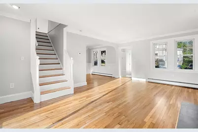 24 Bloomfield St, Quincy, MA 02171 - Photo 5
