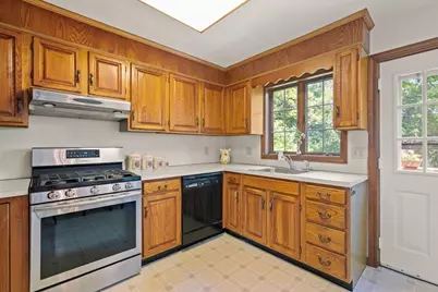 45 Anthony Ln, Dedham, MA 02026 - Photo 9