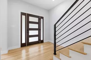 174 Winn St, Burlington, MA 01803 - Photo 3